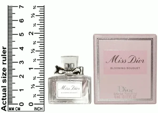 Ms Dior Flourishing Arrangement Perfume Compact Volume